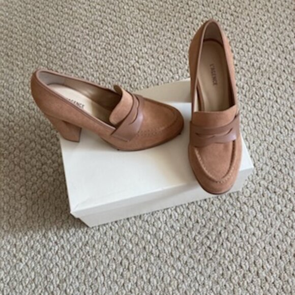 L'AGENCE Blanche Heeled Sand Suede Loafer - Picture 2 of 13